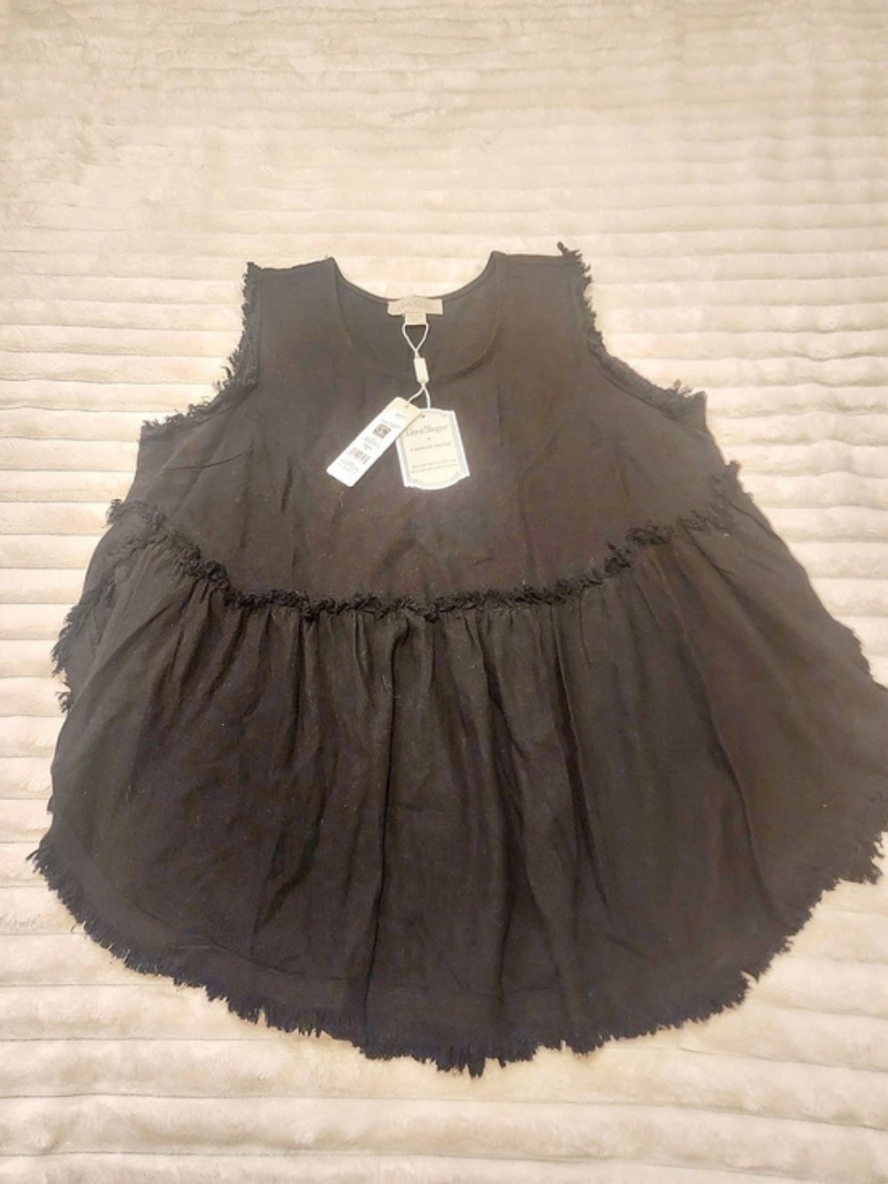 Charlie Paige x Linen Shoppe Black Linen Blend Raw Edge Swing Top M NWT $90